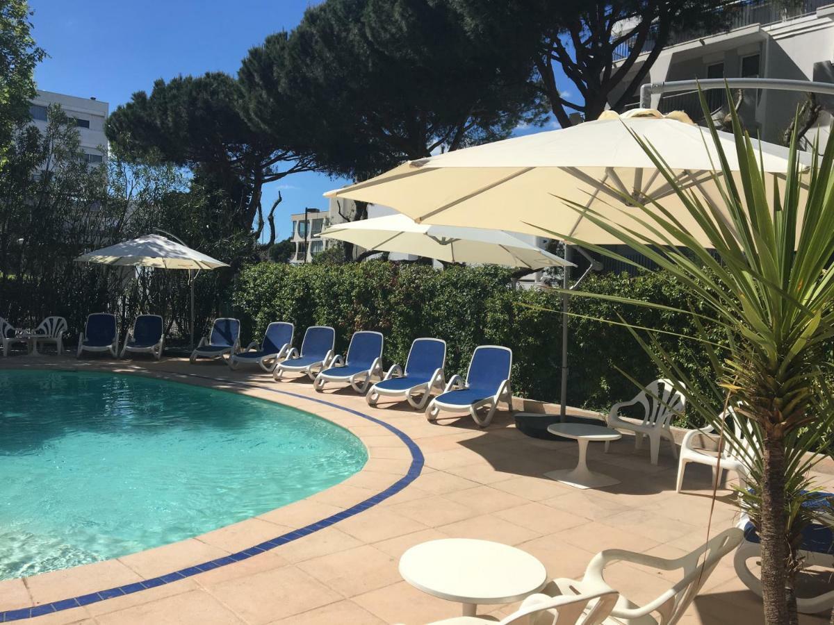 Hotel Les Rives Bleues Ла Гранде-Моте Екстериор снимка